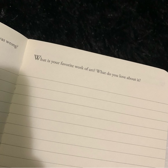 200 Writing Prompts Journal - Picture 5 of 6